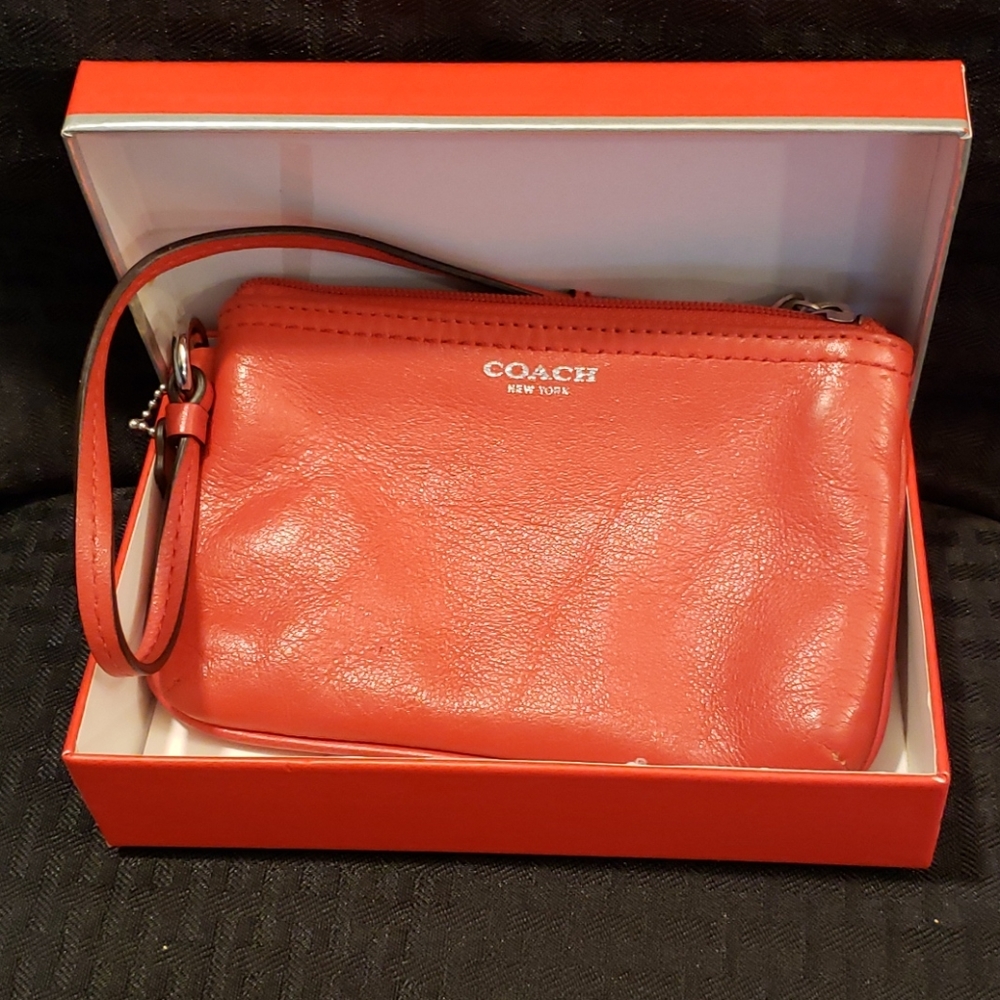 Coach Wristlet in Red
